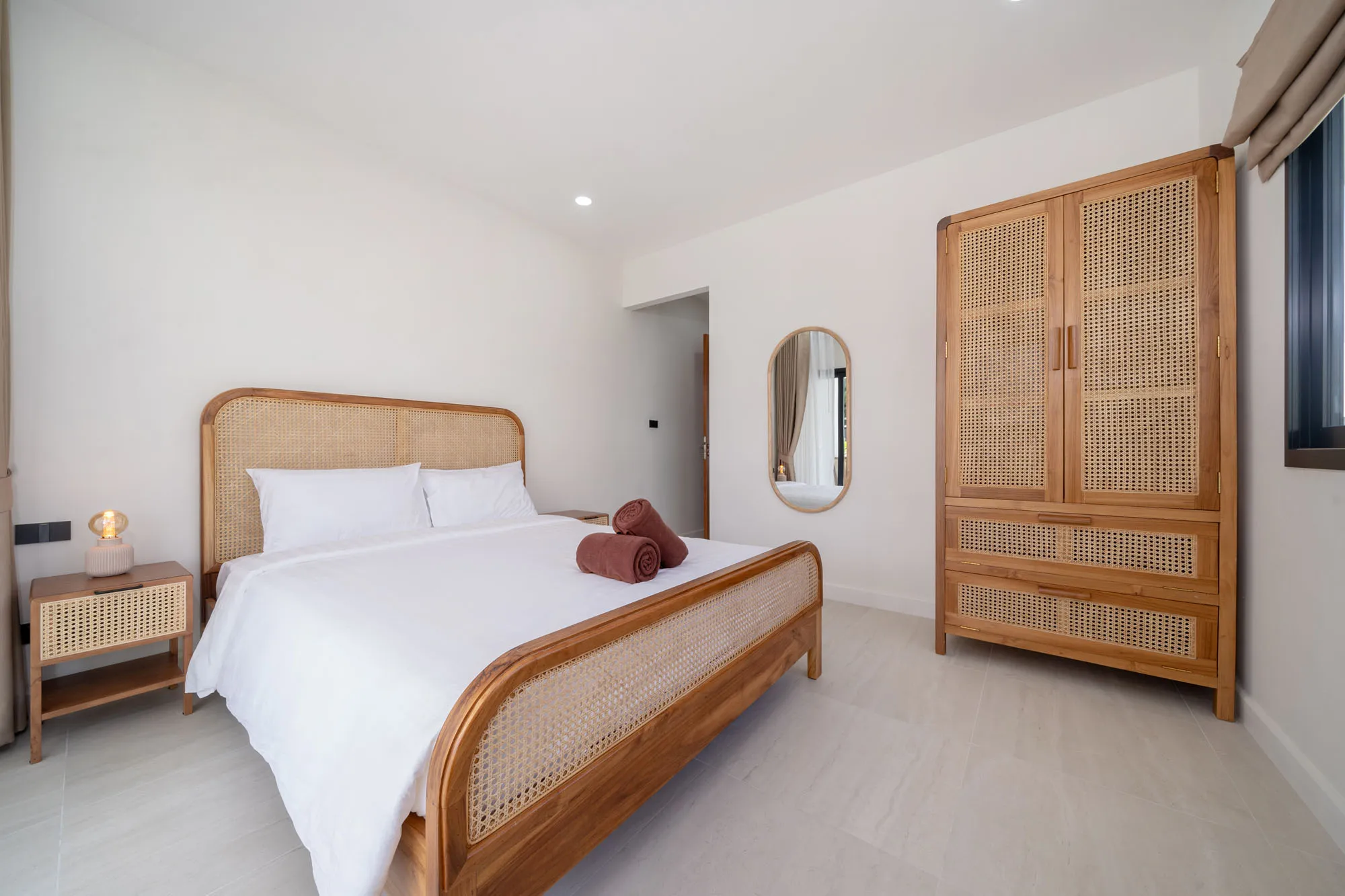 Elegant Balinese Style 4 Bedroom Pool Villa in Rawai - 7